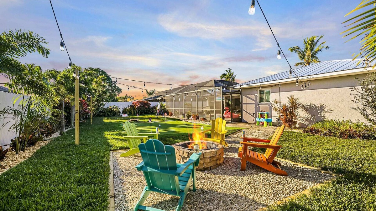 Cape Coral House | Entertainers Paradise with HTD Pool & Putting Green