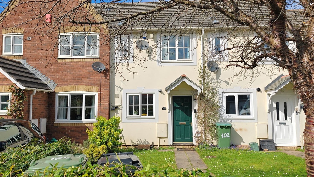 Stoke Gifford House | Entire 1 bed house in Stoke Gifford near Bristol Parkway station, UWE, MOD