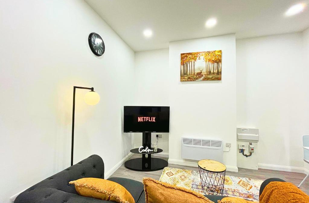 Thorpe Satchville Apartment | Entire 2 Bedroom Flat Leicester DMU - LT Flat 2