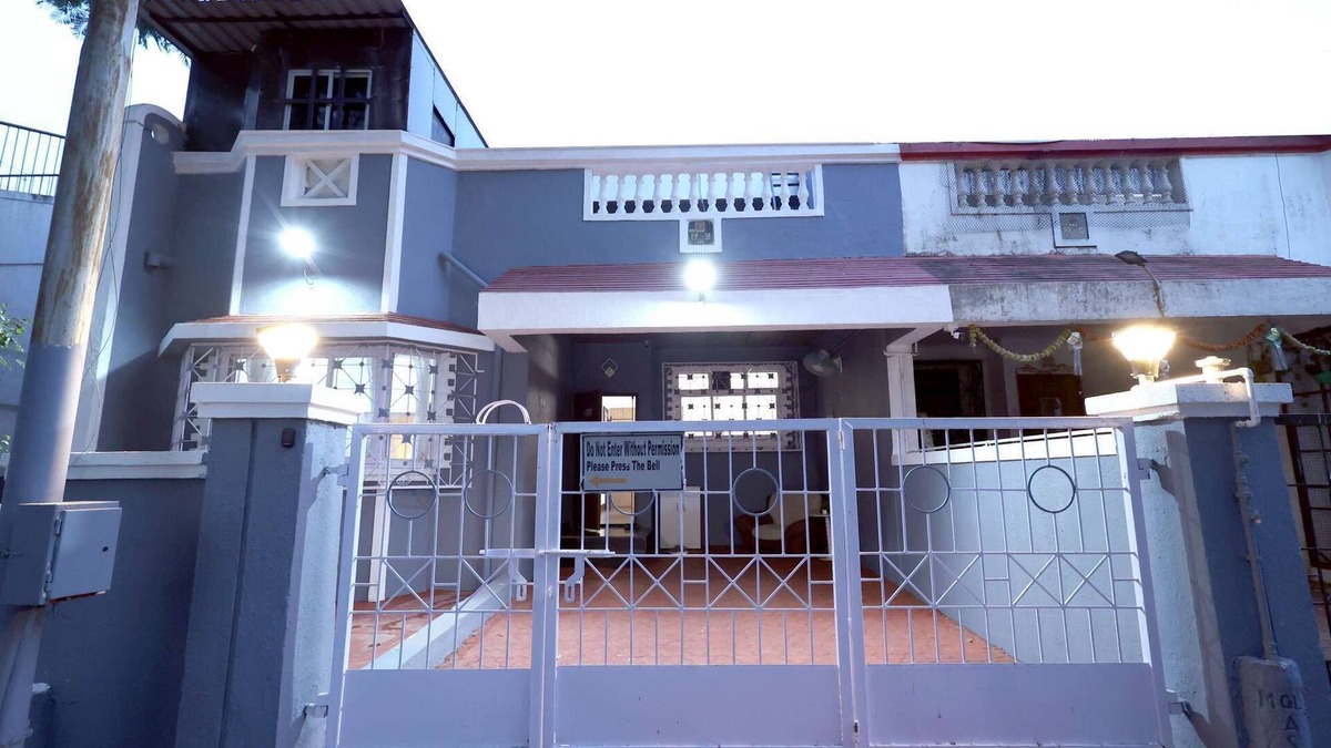 Goregaon East Villa | Entire 3 BHK Villa (Gagal Home)