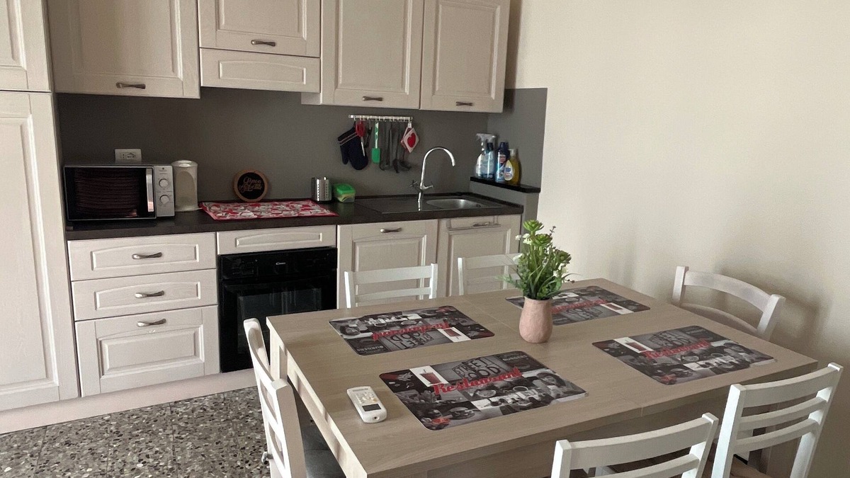 Cadepiaggio Apartment | Entire apartment 4 km from Gavi