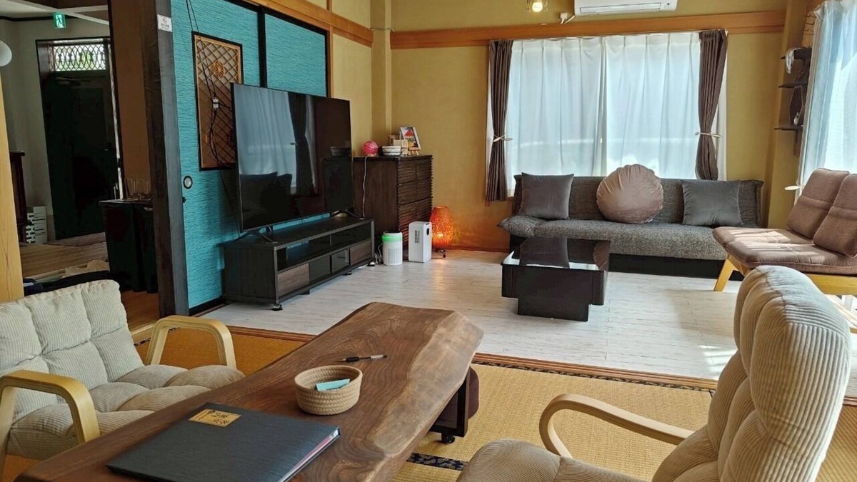 Hedamura House | Entire building available for rent Walk to the s/Numazu Shizuoka