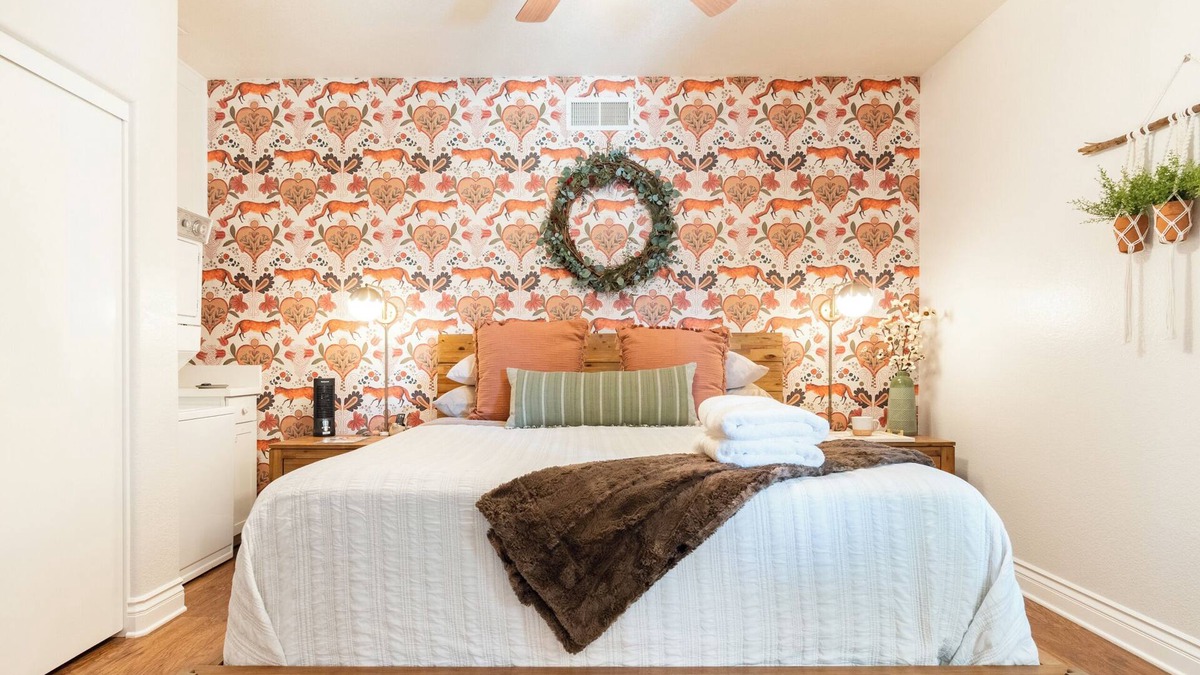 Murrieta Apartment | Entire Casita and Cal king bed, sofa bed and kitchen just minutes from Temecula.