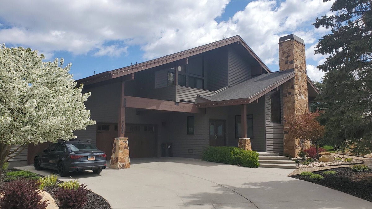 Park Meadows House | Entire central PC mountain house. Free shuttle bus to all Park City locations.