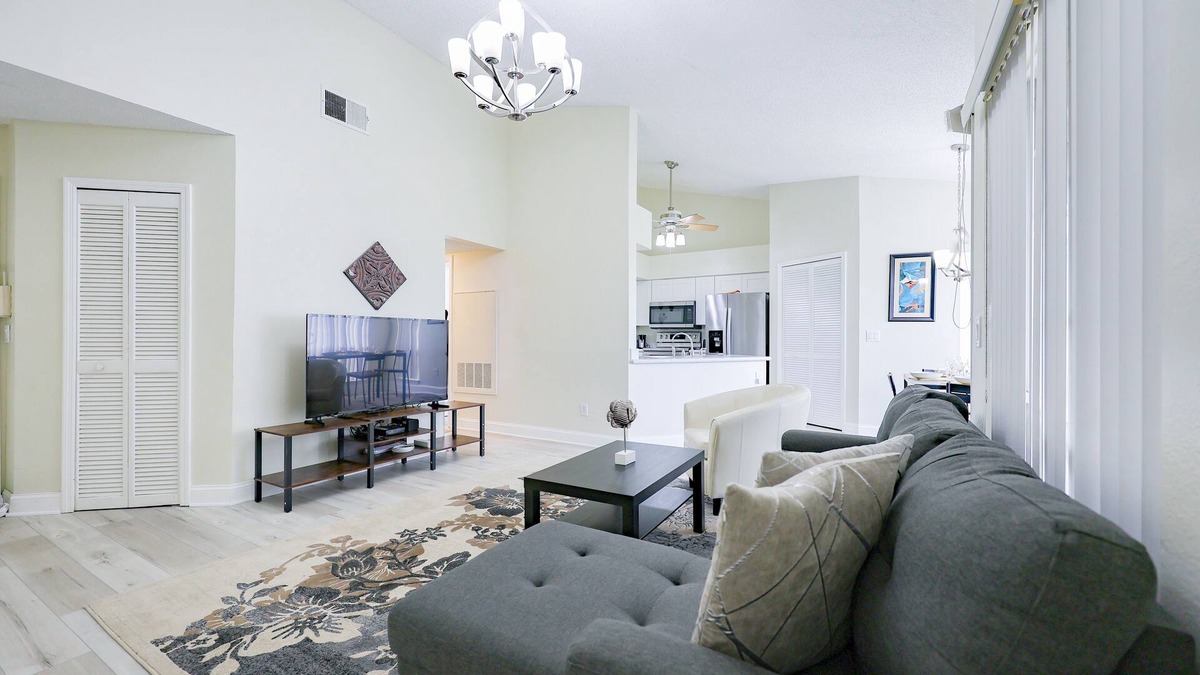 Southwest Orlando Condo | Entire condo with 2BD in Orlando, remote work friendly, downtown area