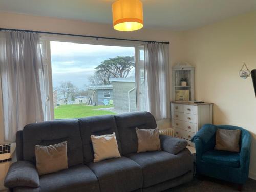 Bucks Cross Ski Chalet | Entire Cozy Chalet in Bideford Bay Holiday Park