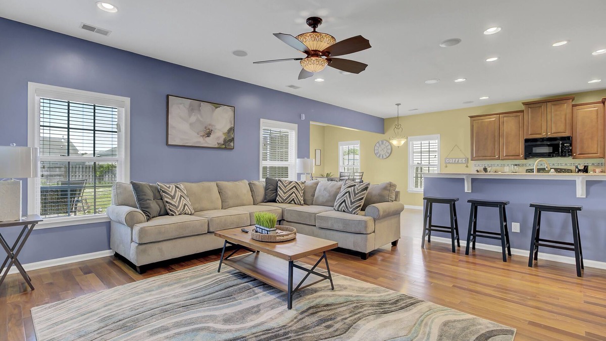 Summerville House | ENTIRE ENJOYABLE HOUSE WITH PLAY BOARDS IN SUMMERVILLE 5BEDROOM