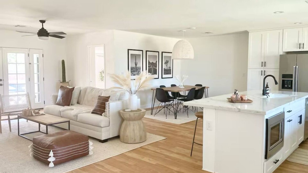 Litchfield Park House | Entire Home: A Modern Desert Oasis