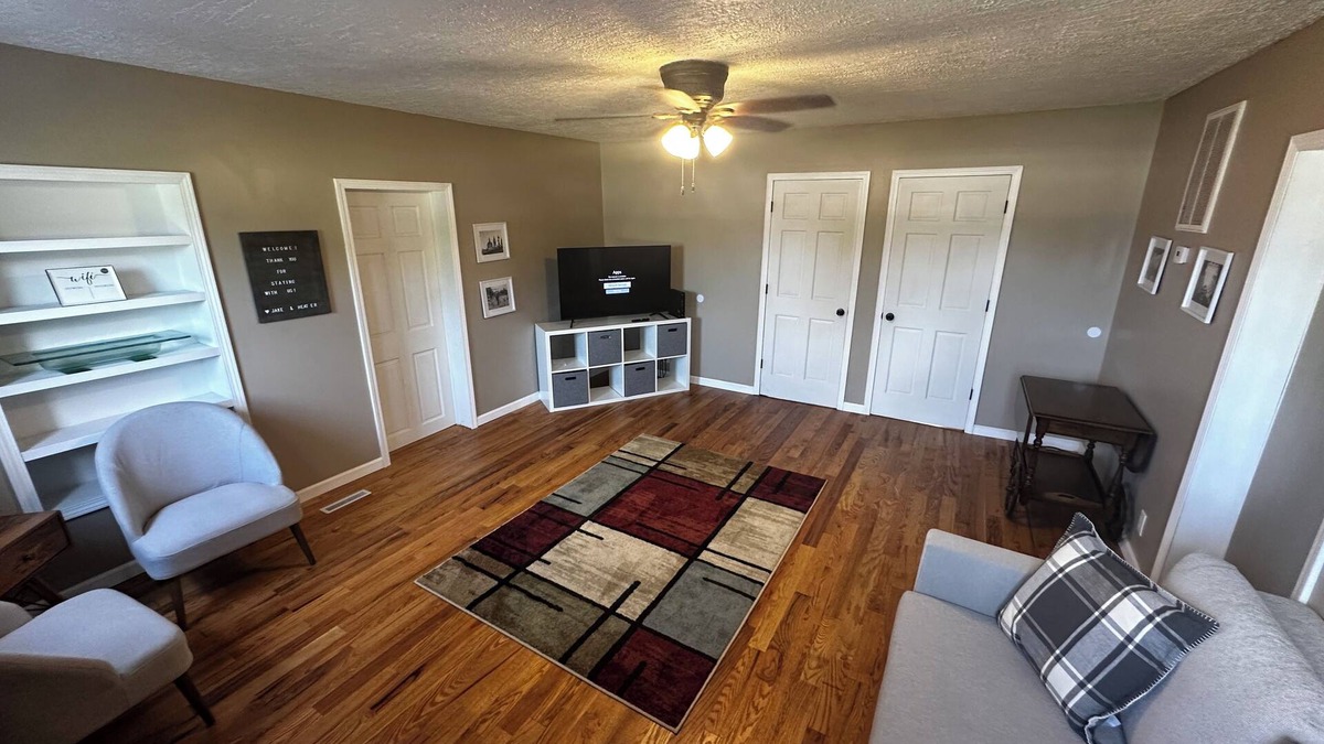 Cambridge City House | Entire Home in Cambridge City