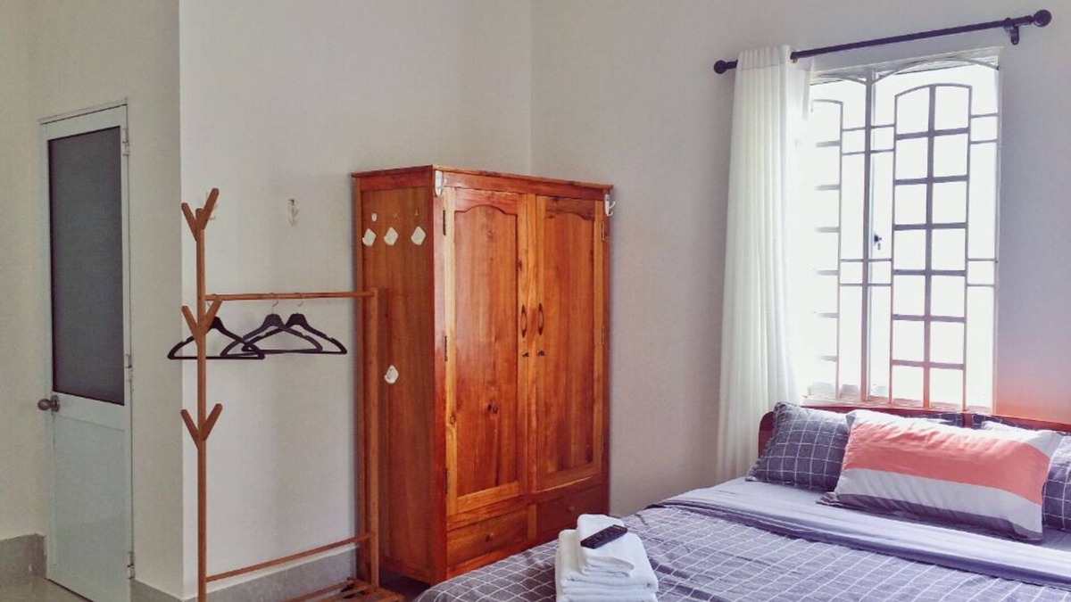 Cua Lap House | Entire house - 10 mins walk to LONG BEACH