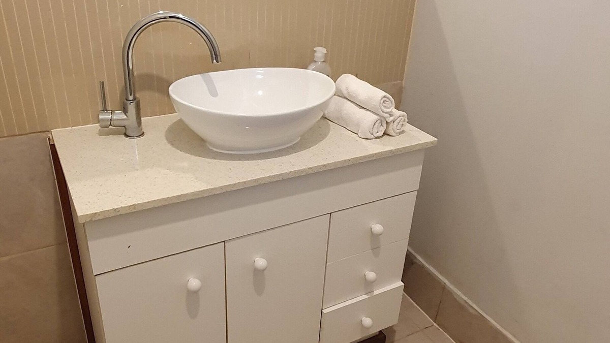 Melton House | Entire House-close to Supermarket/gym/Restaurants