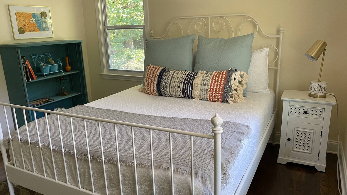 Tucker House | Entire house- Cozy escape in the Heart of Tucker