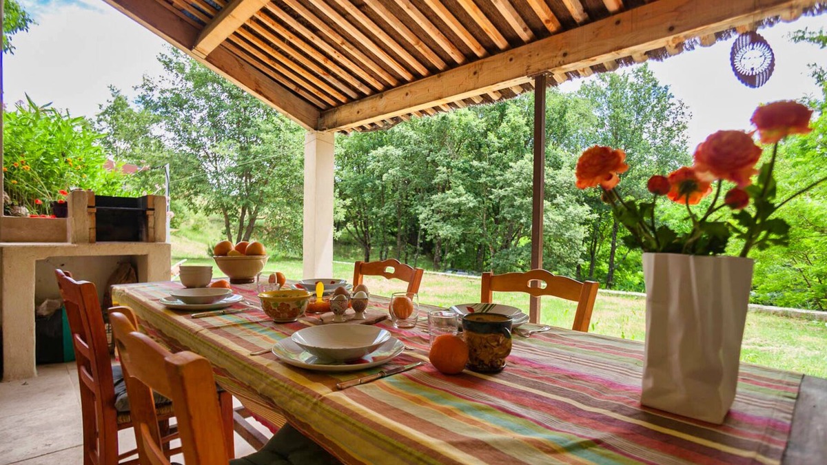 Reillanne House | Entire house with private garden and pool in Reillanne in the Luberon