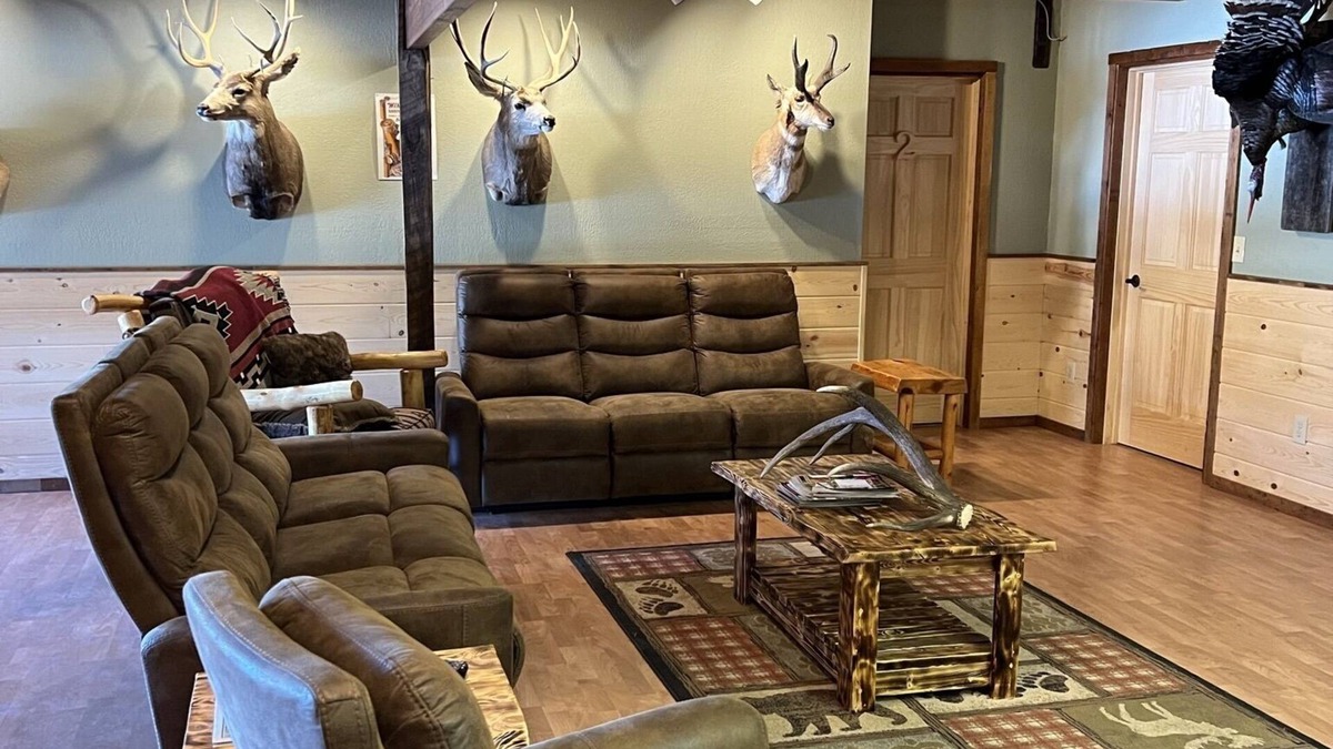 Sundance House | Entire Lodge at The Lodge at Devils Tower