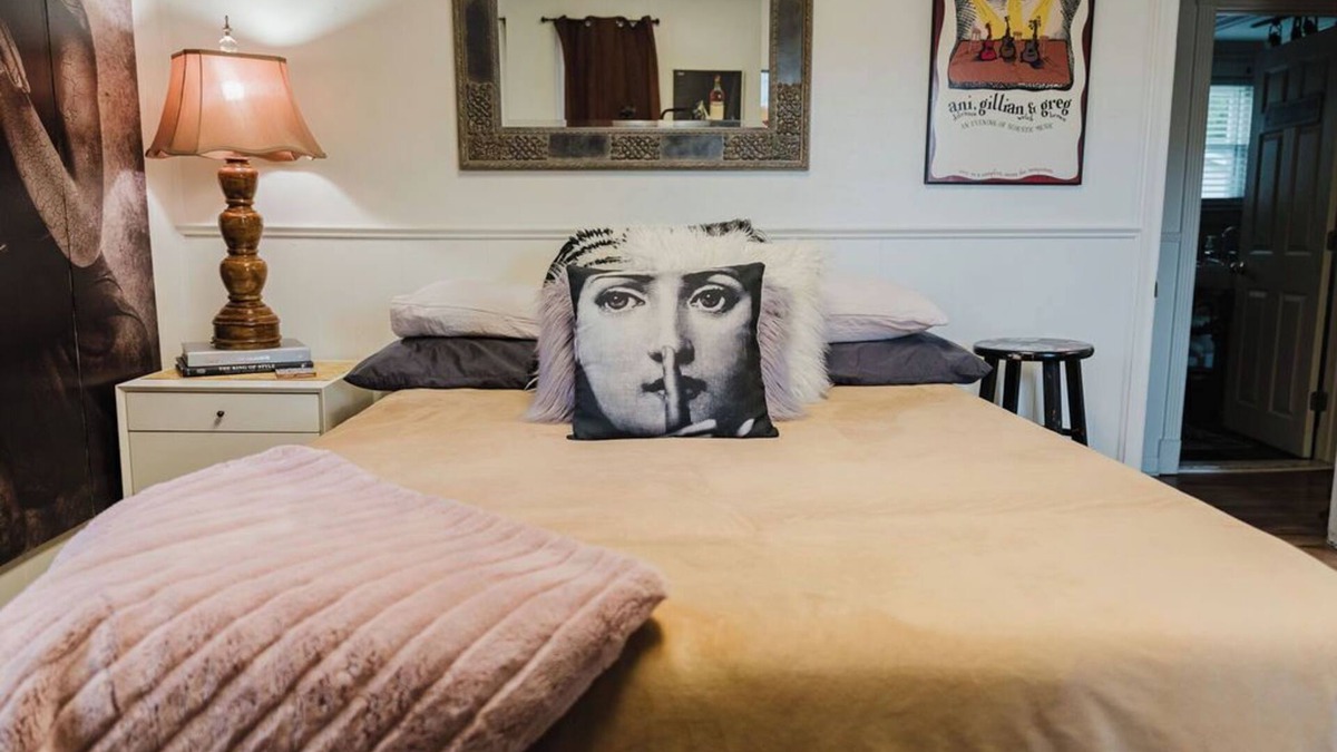 Berry Hill House | Entire place/Free parking-Minutes from Downtown