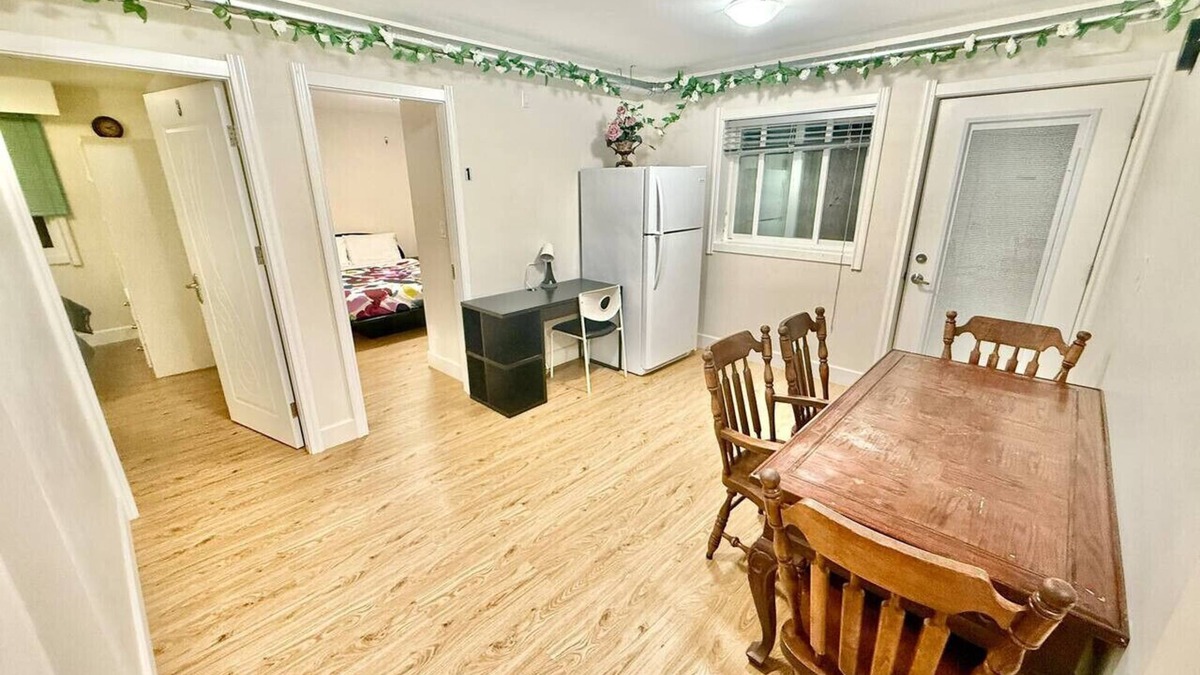 Maple Ridge Apartment | Entire Private Guest Suite, 2 parking spaces