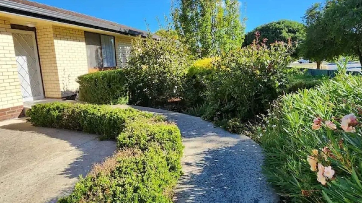 St Agnes House | Entire Unit Fully Furnished and Private