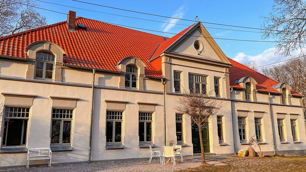 Ribnitz-Damgarten House | Entire vacation home - Gutshaus Dechowshof - up to 16 persons