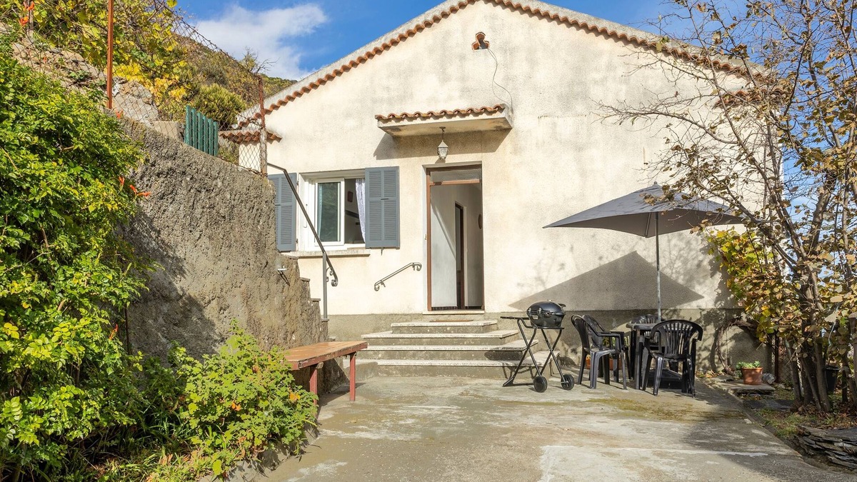 Cervione House | Entre Mer et Montagnes - Vue montagne
