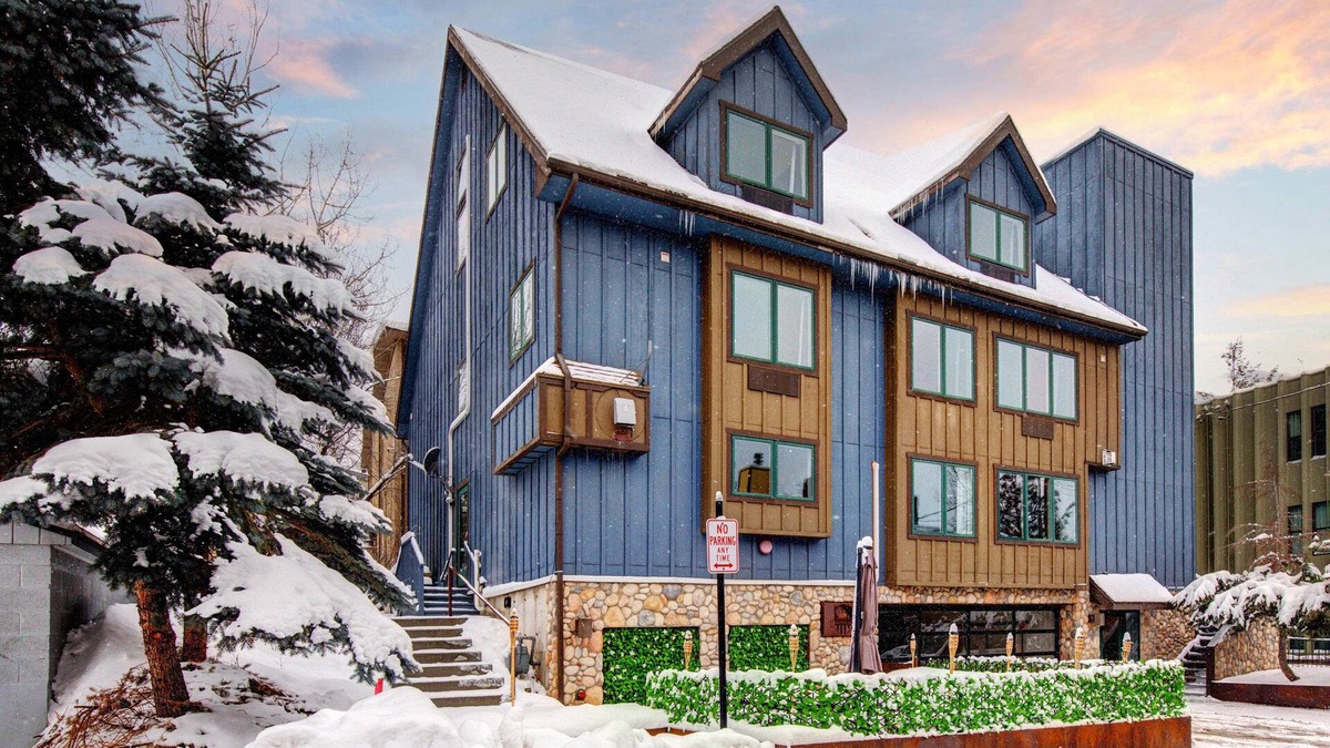 North Park City House | Epic 10 Bedroom Luxury Mountain Home in Old Town