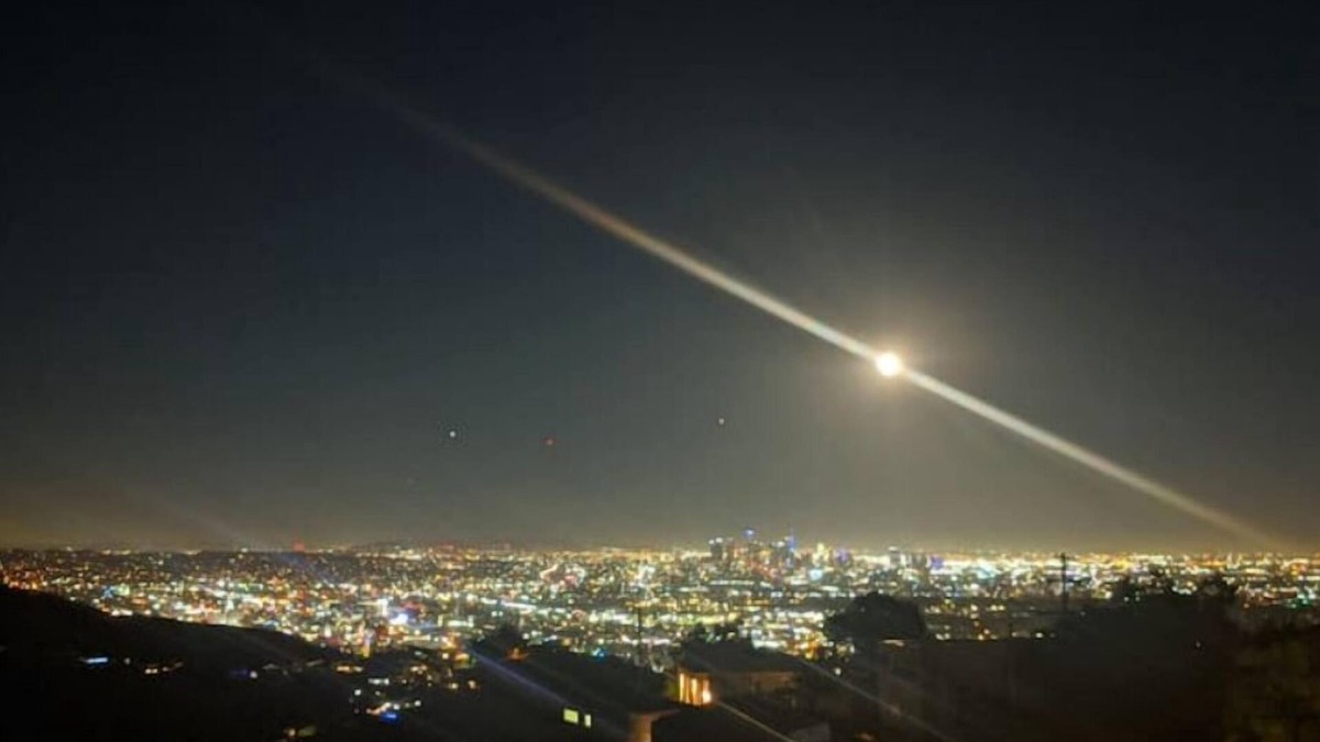 Hollywood Hills West House | Epic View: Hollywood Hills Villa In The Sky
