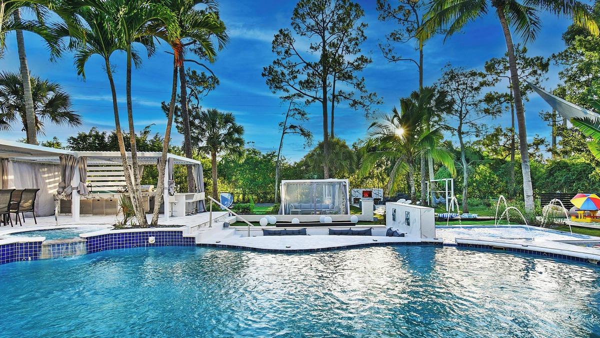 Wellington House | Equestrian Retreat