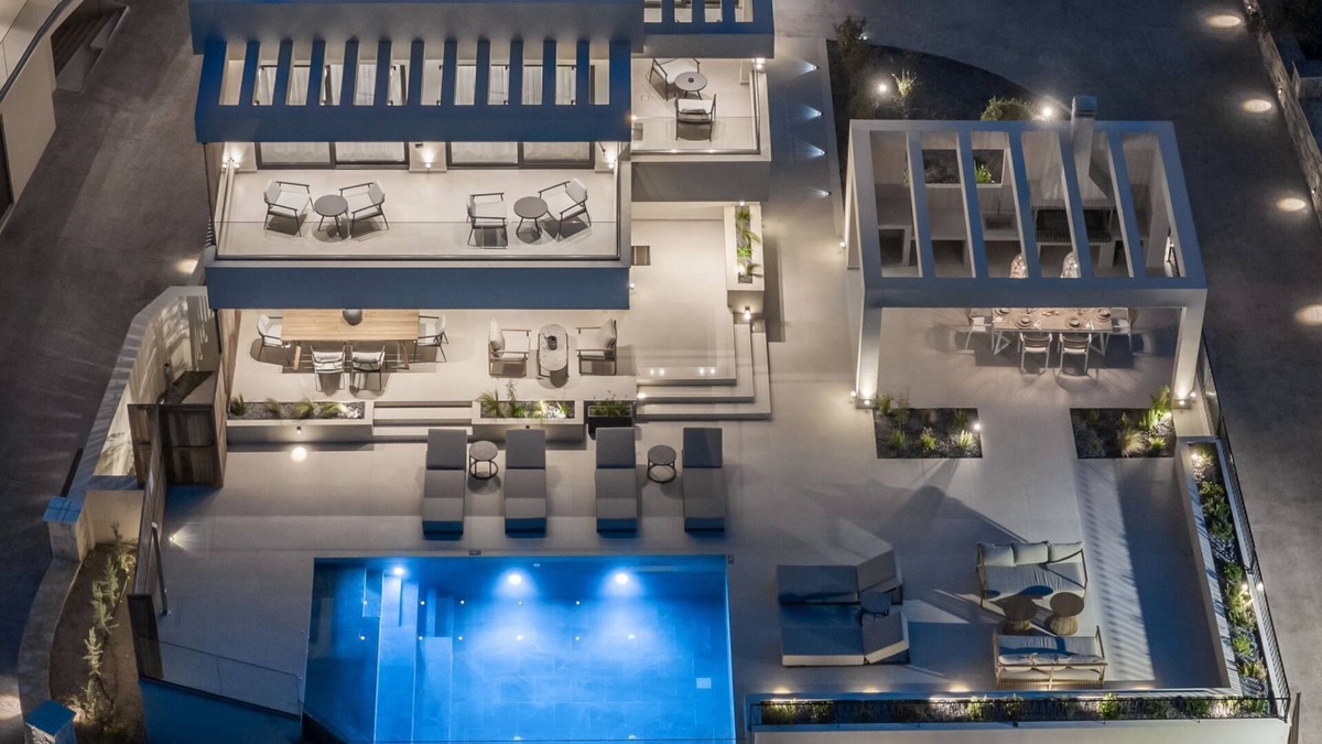 Akrotiri Villa | Eran Luxury Villa