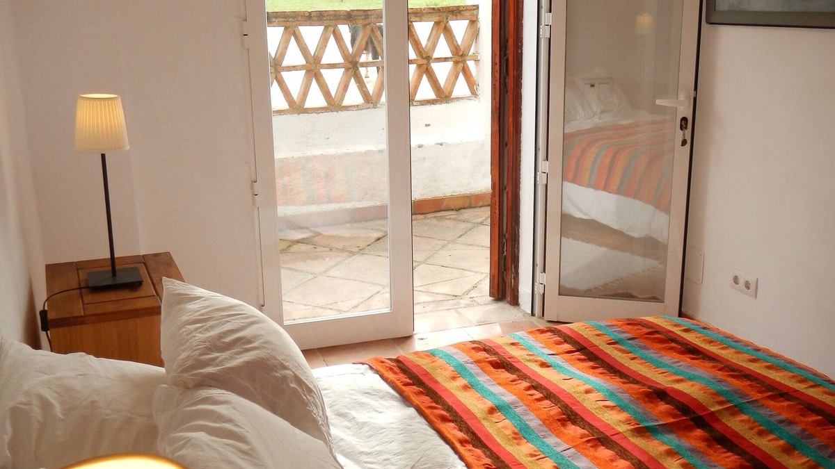 Benalauria Apartment | Beautiful en-suite bedroom, spacious, cool and comfortable.