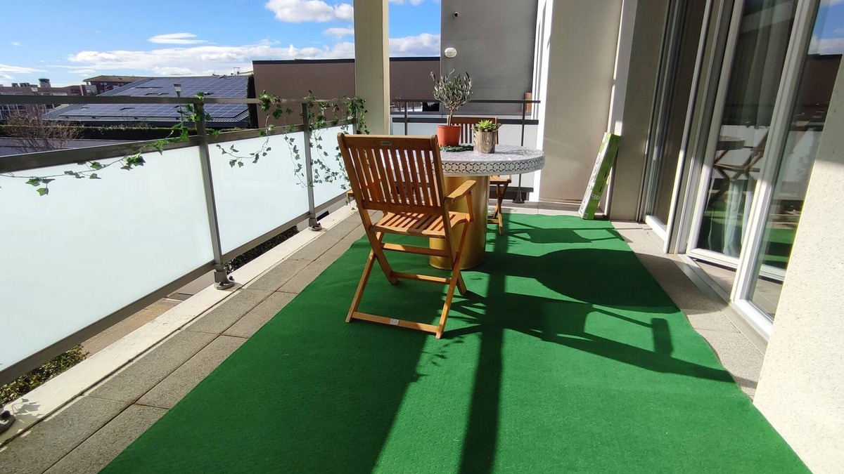 Blagnac Apartment | Escal' Home Appart Design au Pied de L'aéroport, Parkings, Terrasse
