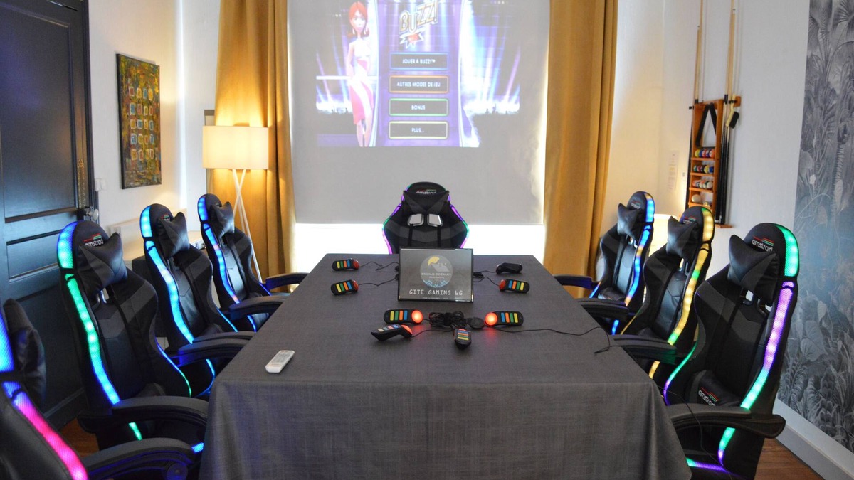 Tours Villa | Escale Idéale® Gite Gaming Team Building Seminar