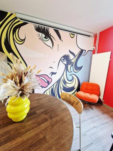 Ugine Apartment | Escale Pop Art T3