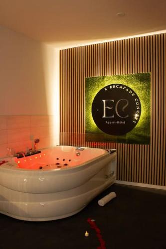Albertville Apartment | Escapade Suite
