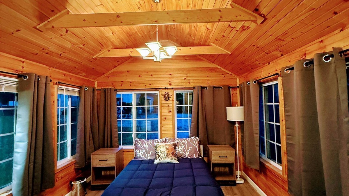 Mystic - New London House | Escape to a cozy château in Lambert’s Cove, Stonington, CT.