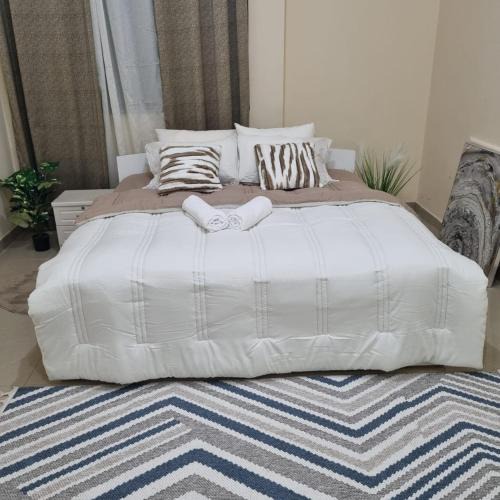 Mussafah House | Escape to comfort properties