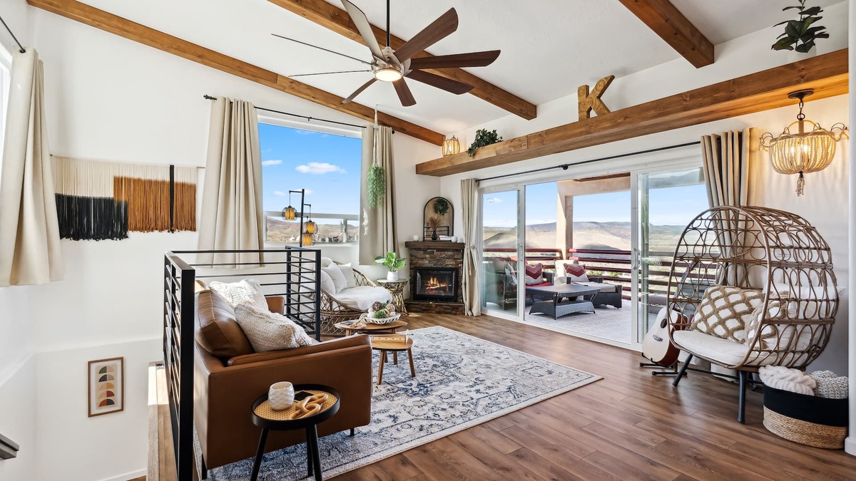 Clarkdale House | Escape to Hillside Winehouse: Your Serene Retreat Just Outside Jerome