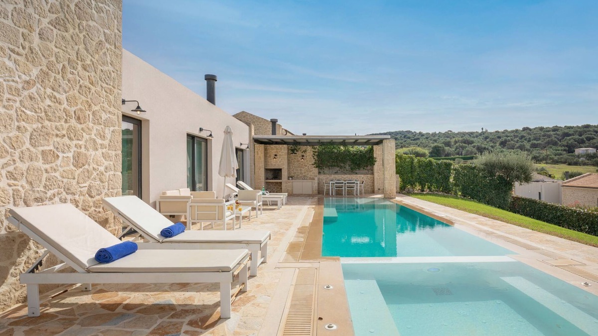 Kavvadades Villa | Escape to Luxury in Kavvadades, Corfu at Lithari Pende Villa