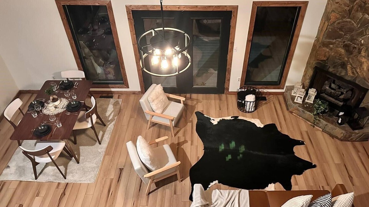 Walnut Mountain Cabin | Escape to Paradise at Cabana Dreams - Your Ultimate Vacation Retreat!