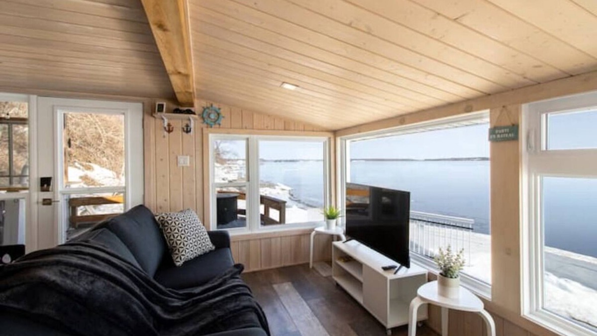 Grondines Cottage | Escape to Riverfront, Relax with Hot Tub, BBQ