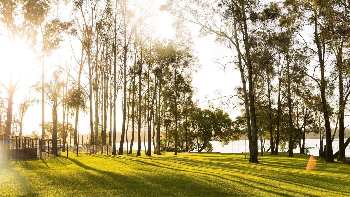 Riverside House | Escape to Riverside Retreat