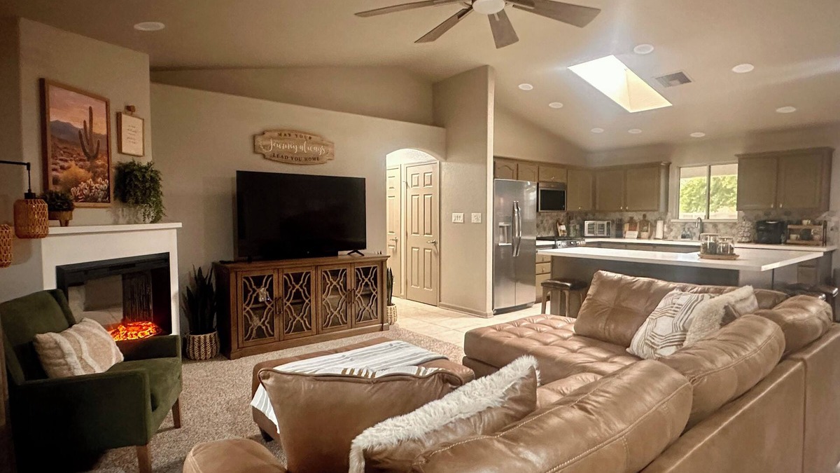 Mesa Del Sol House | Escape to Saguaro Sunset: Luxe Boho Desert 3 bedroom Retreat w/Resort Amenities!