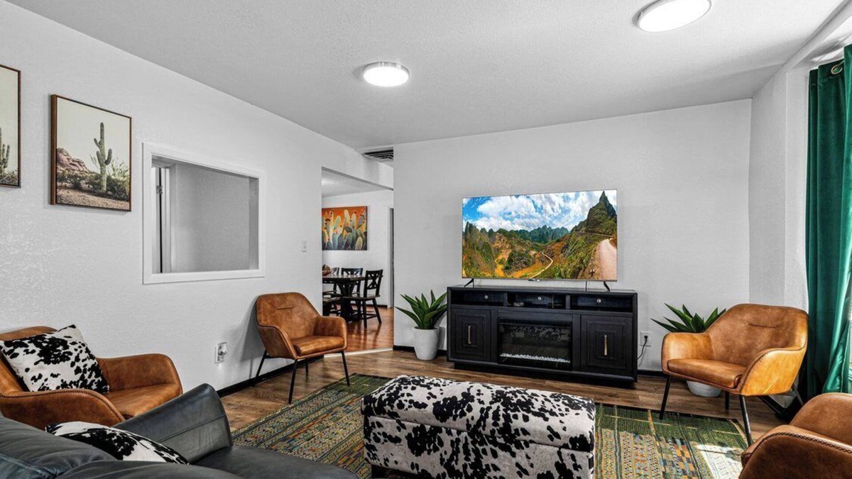 Pueblo House | Escape to the Beauty of the Ranch