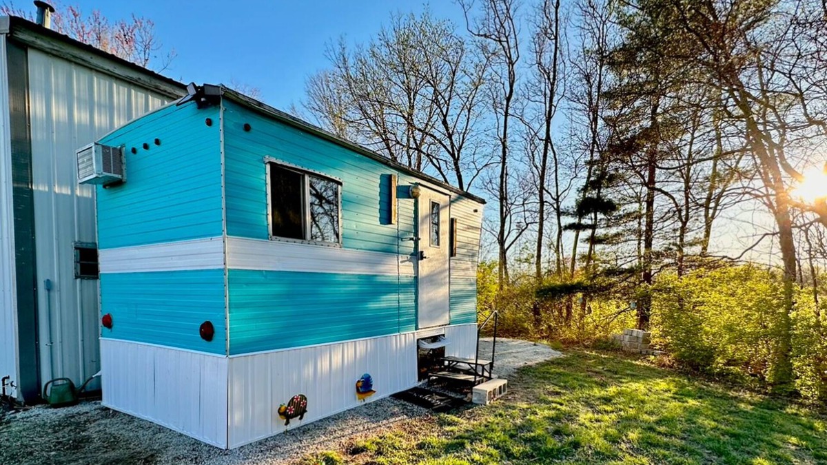 Bloomington Apartment | Escape to Tranquility: Trestle Creeks Farmhouse Fort Tiny House- Your Hidden Gem