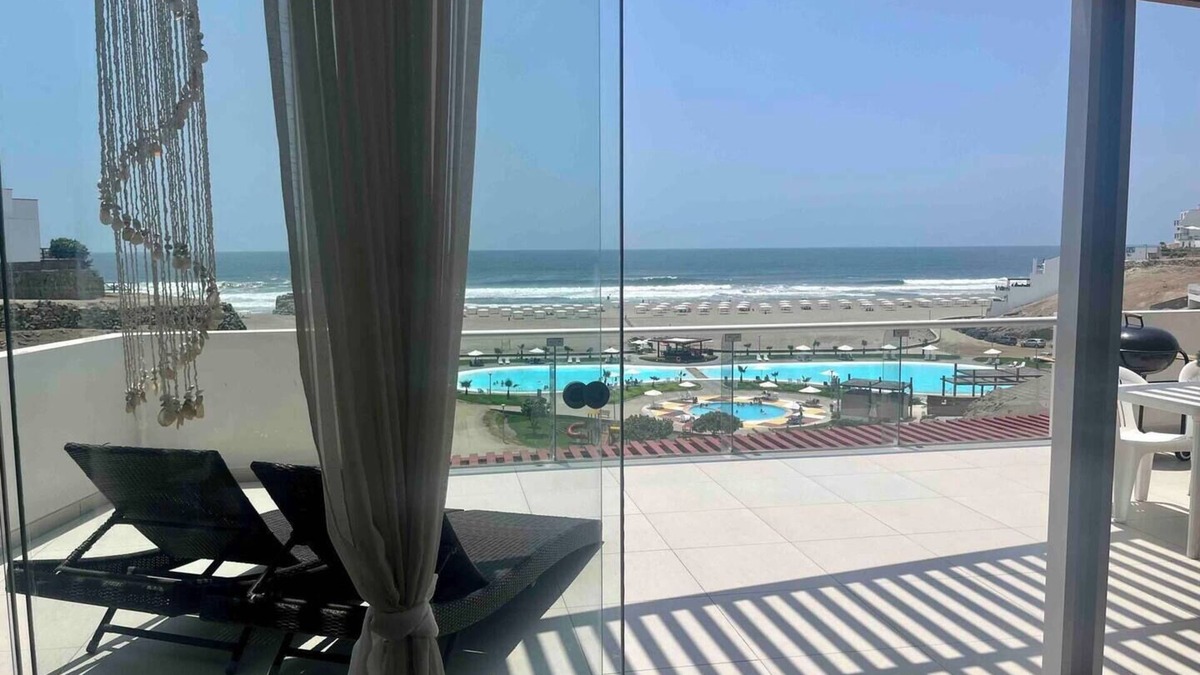 Cerro Azul Apartment | Escape to Tranquility: Oceanfront Family Getaway only 2 Hours from Downtown Lima
