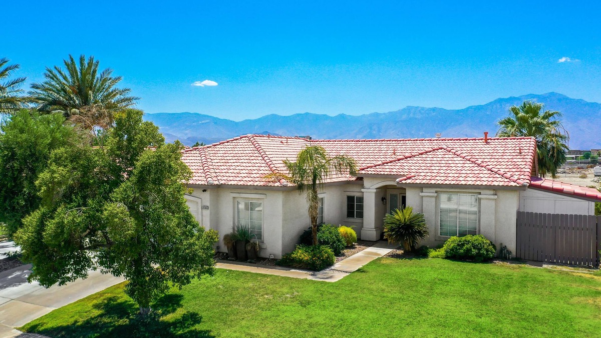Thousand Palms House | Escape to your Desert Hideaway! nRVC-1541