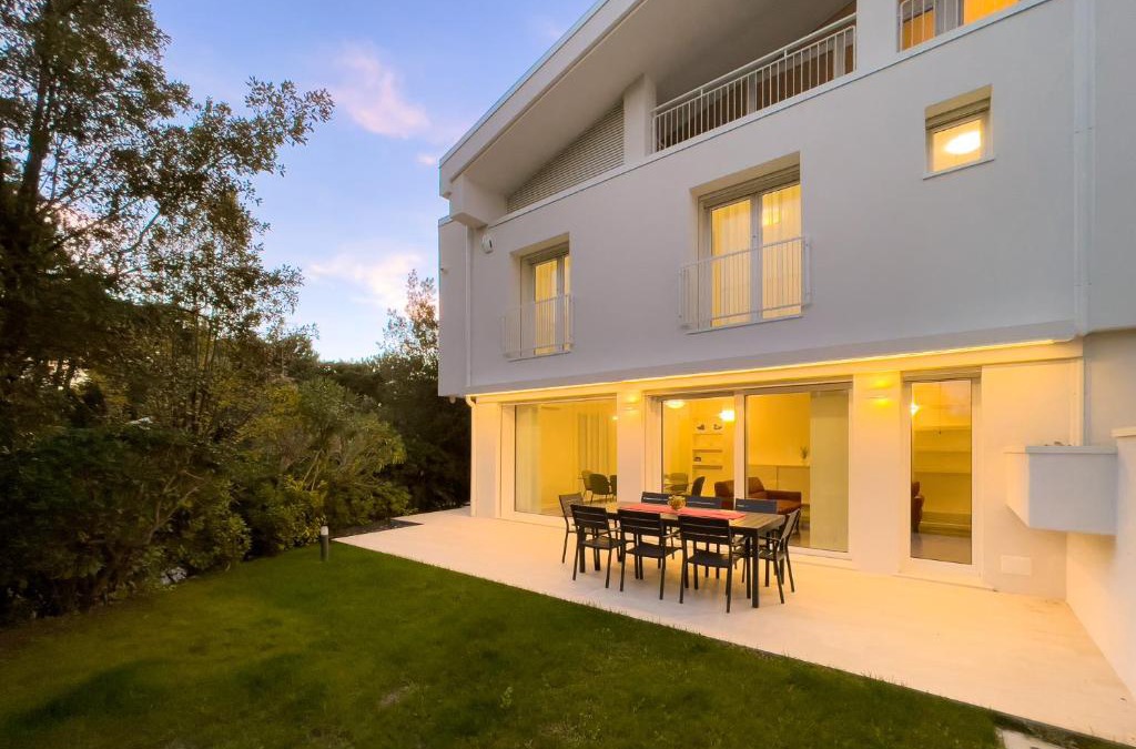 Lignano Pineta Villa | Esclusiva Villa Frontemare in Tana della Volpe 2