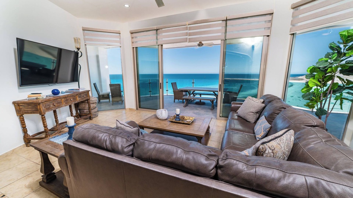 La Choya Condo | Esmeralda Beach Resort 3 Bedrooms Condo B 1201
