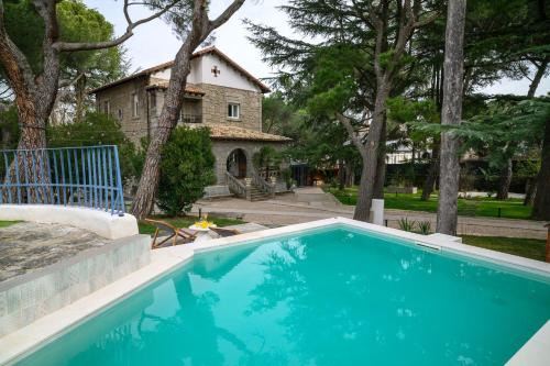 Mirasierra Villa | Espacio 1902