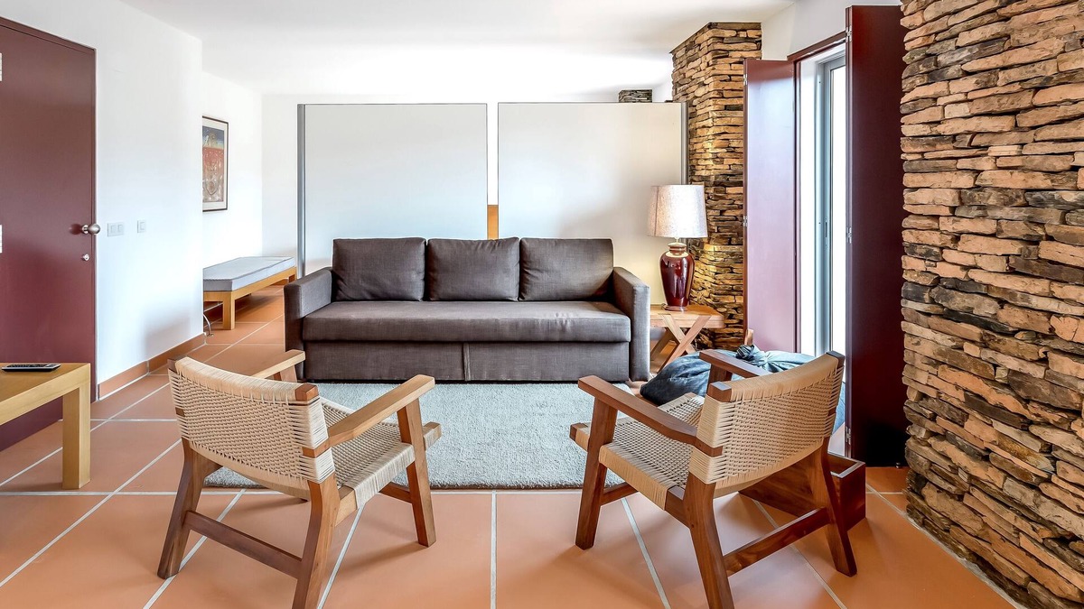 Sao Salvador House | Espargal Rural Reserve Studio