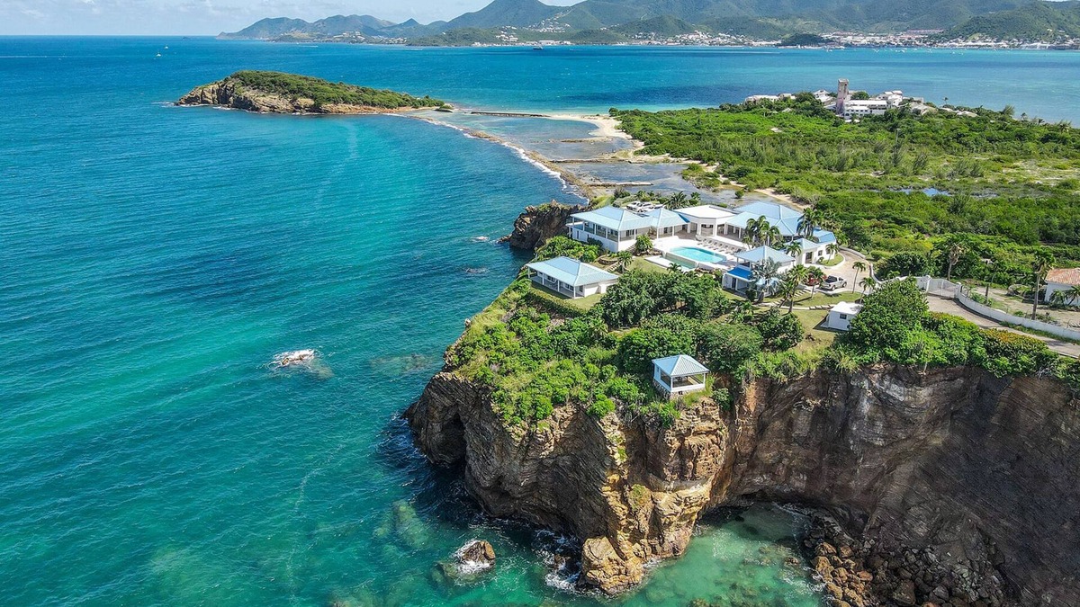 Nettle Bay Villa | Esprit de le Mer - Stunning Cliffside Villa - Breathtaking Views