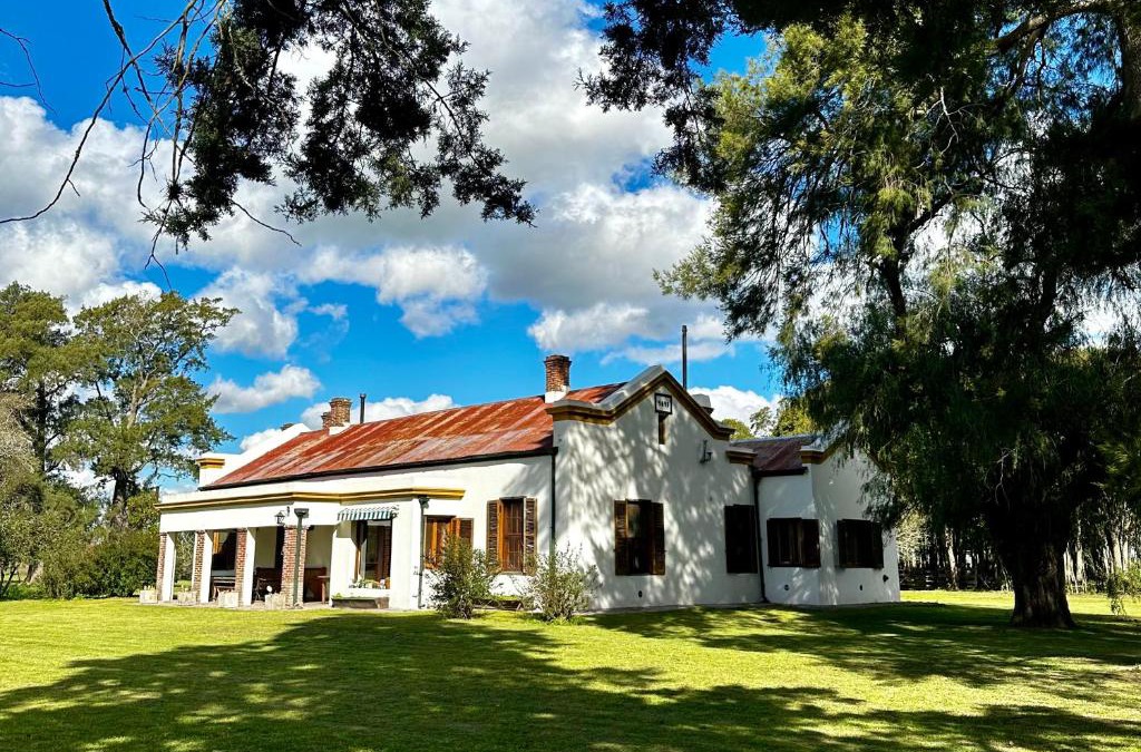Partido de Azul House | Estancia La Tomasa